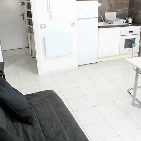 Apartament Railway Studio Antibes